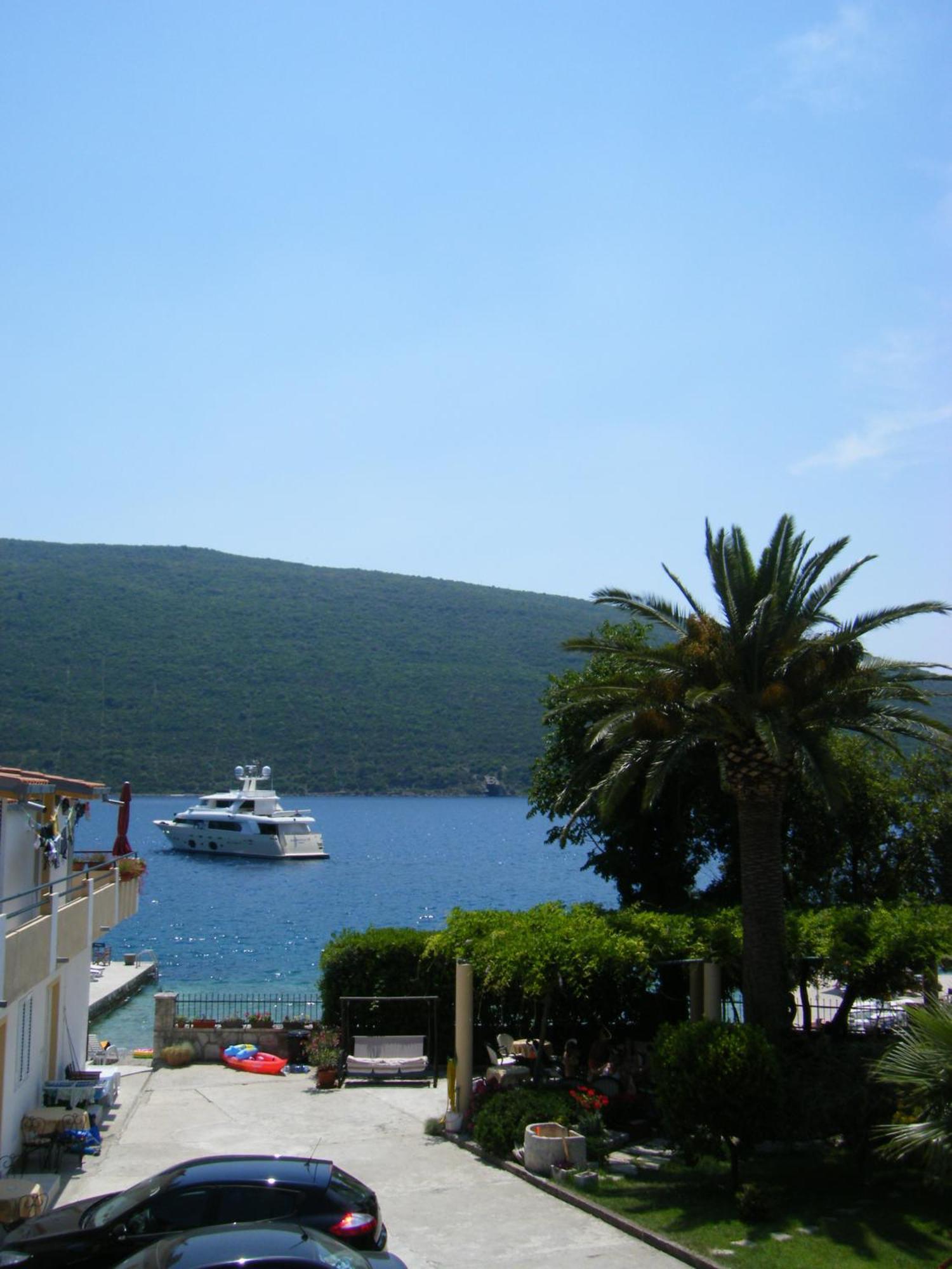 Apartments Batricevic Herceg Novi Eksteriør billede