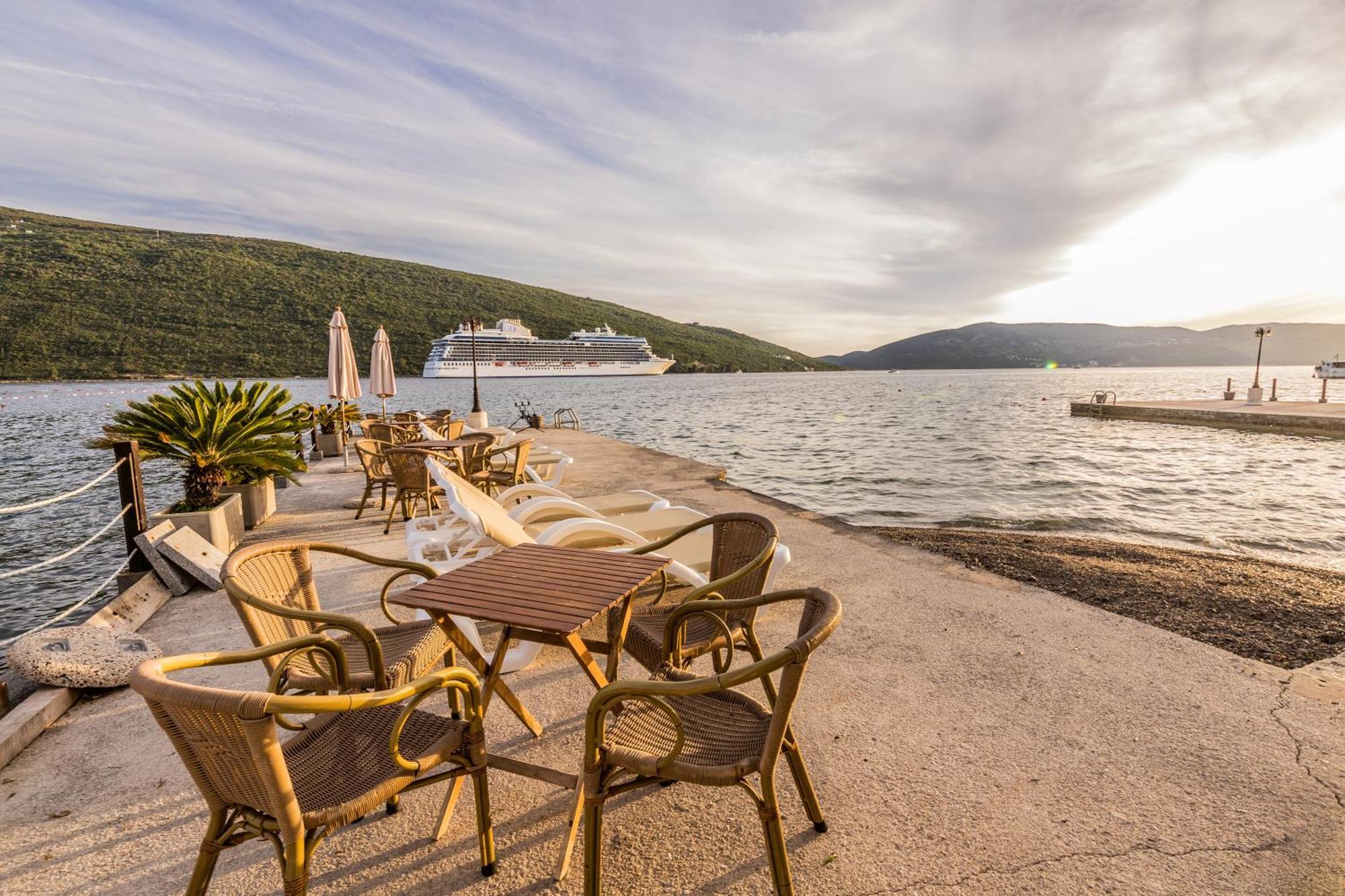 Apartments Batricevic Herceg Novi Eksteriør billede