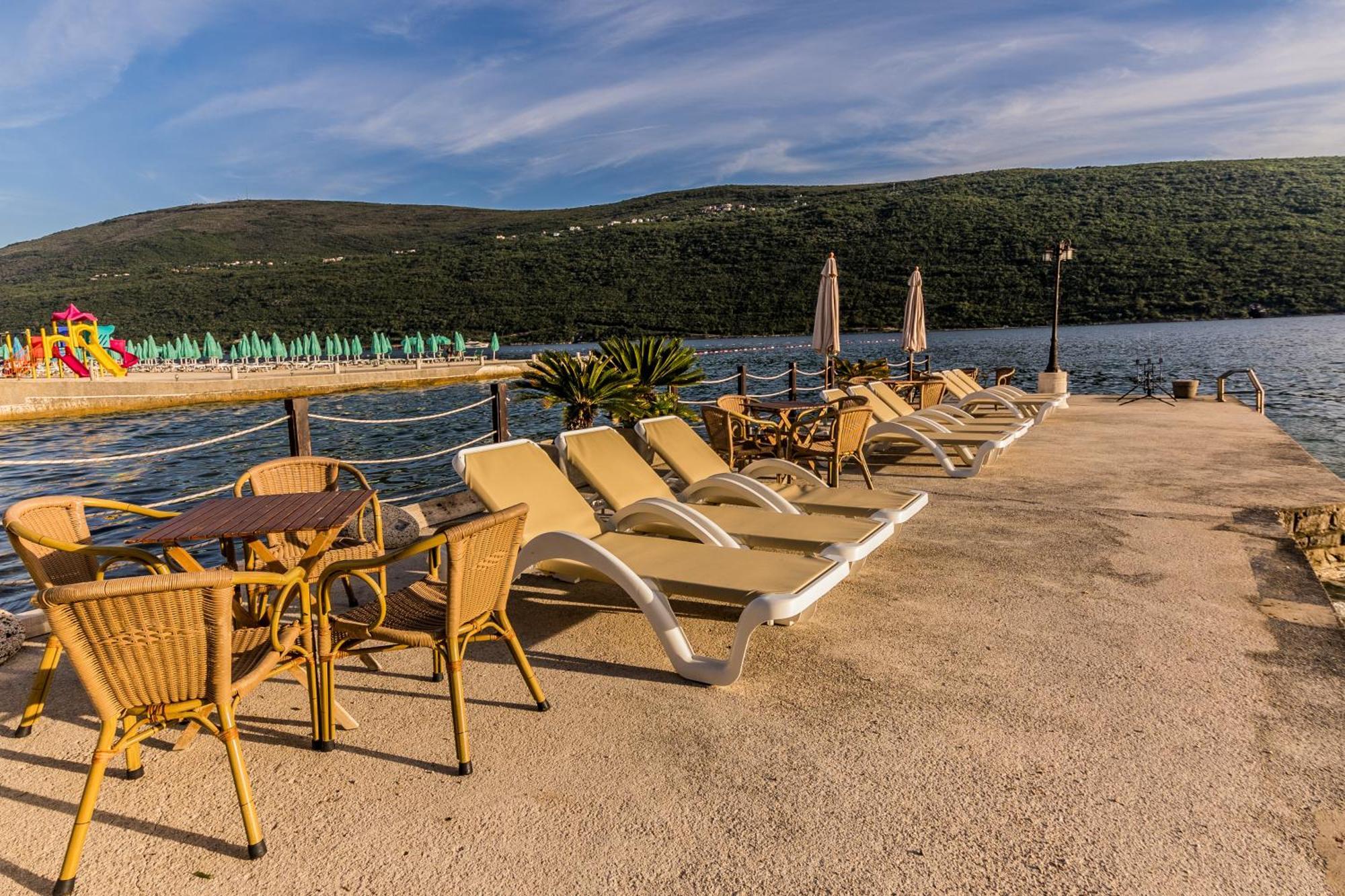 Apartments Batricevic Herceg Novi Eksteriør billede